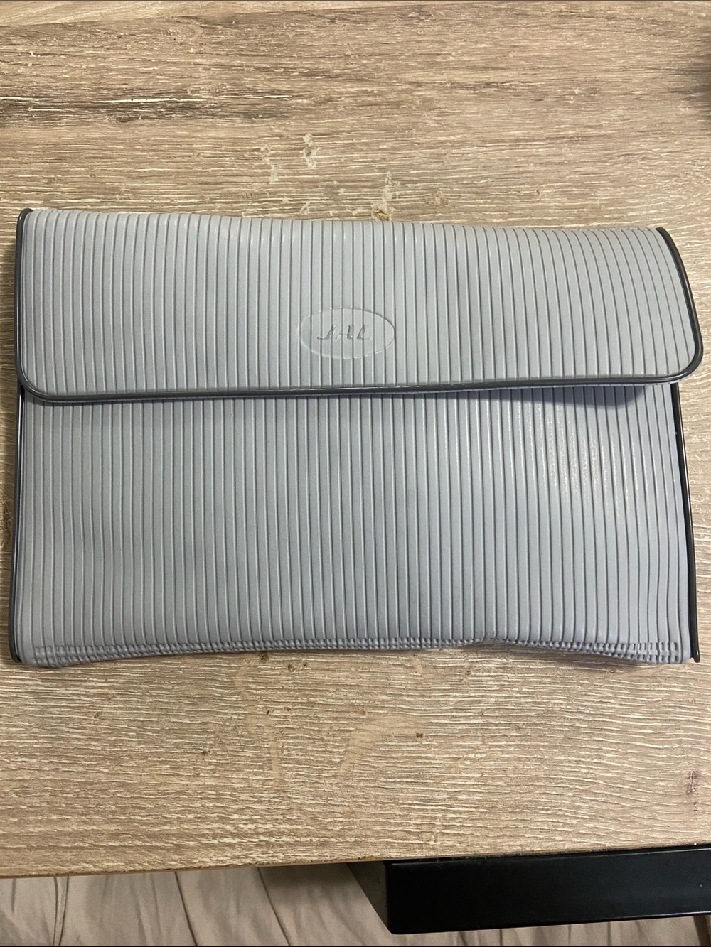 Vintage Japan Airlines JAL Amenity Kit Bag Gray Vintage Collectible Travel